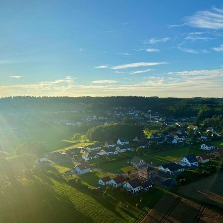 Deine-Eifel-Ferienwohnung Feusdorf Dış mekan fotoğraf