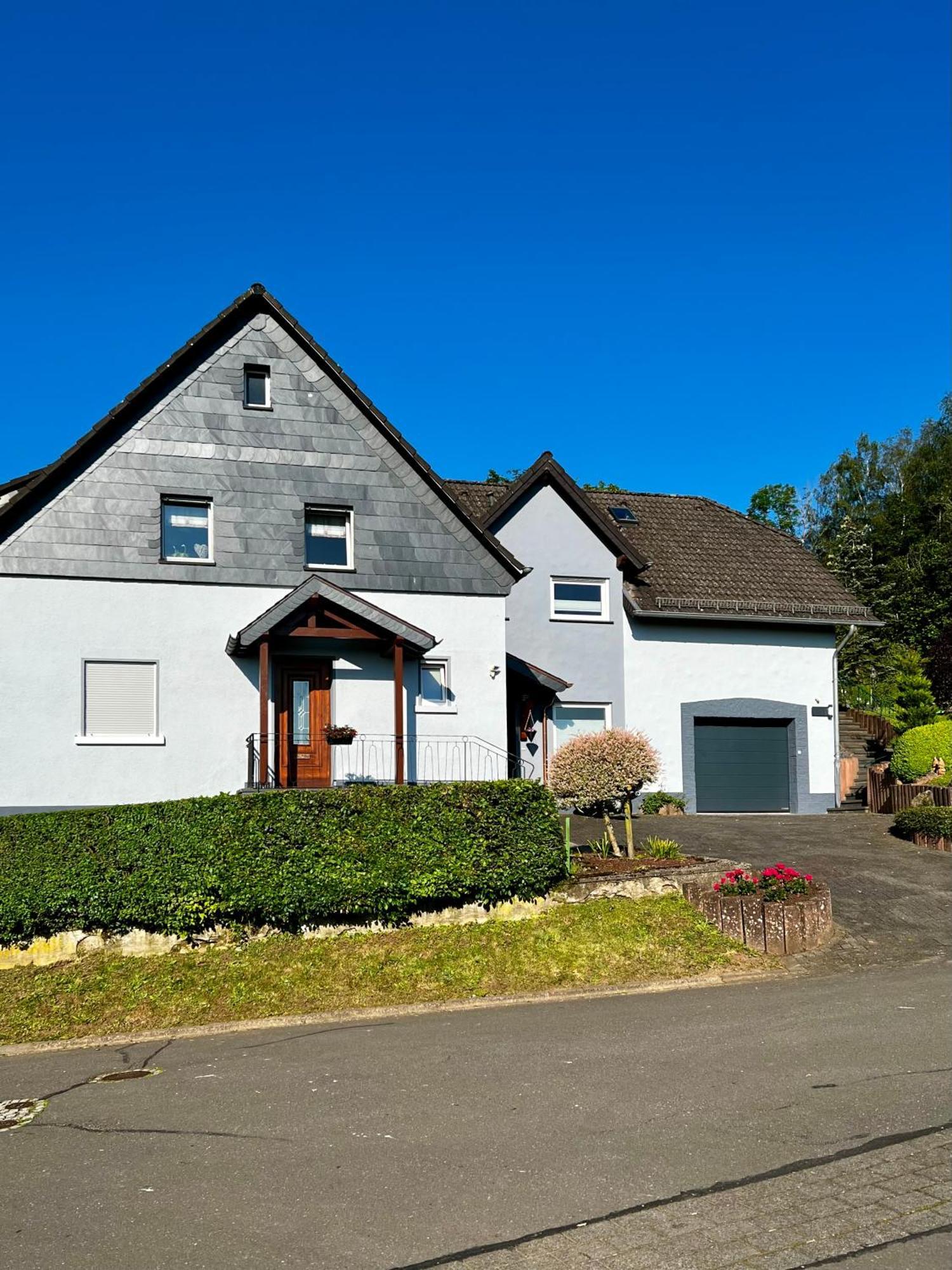 Deine-Eifel-Ferienwohnung Feusdorf Dış mekan fotoğraf